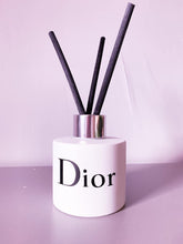 Load image into Gallery viewer, Single Inspired Reed diffuser (Read info)