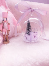 Load image into Gallery viewer, Inspired bauble scene