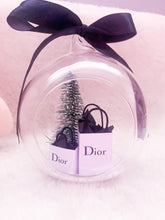 Load image into Gallery viewer, Inspired bauble scene