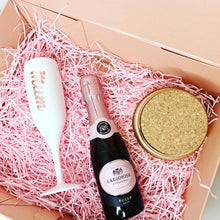 Load image into Gallery viewer, Mother’s Day gift box